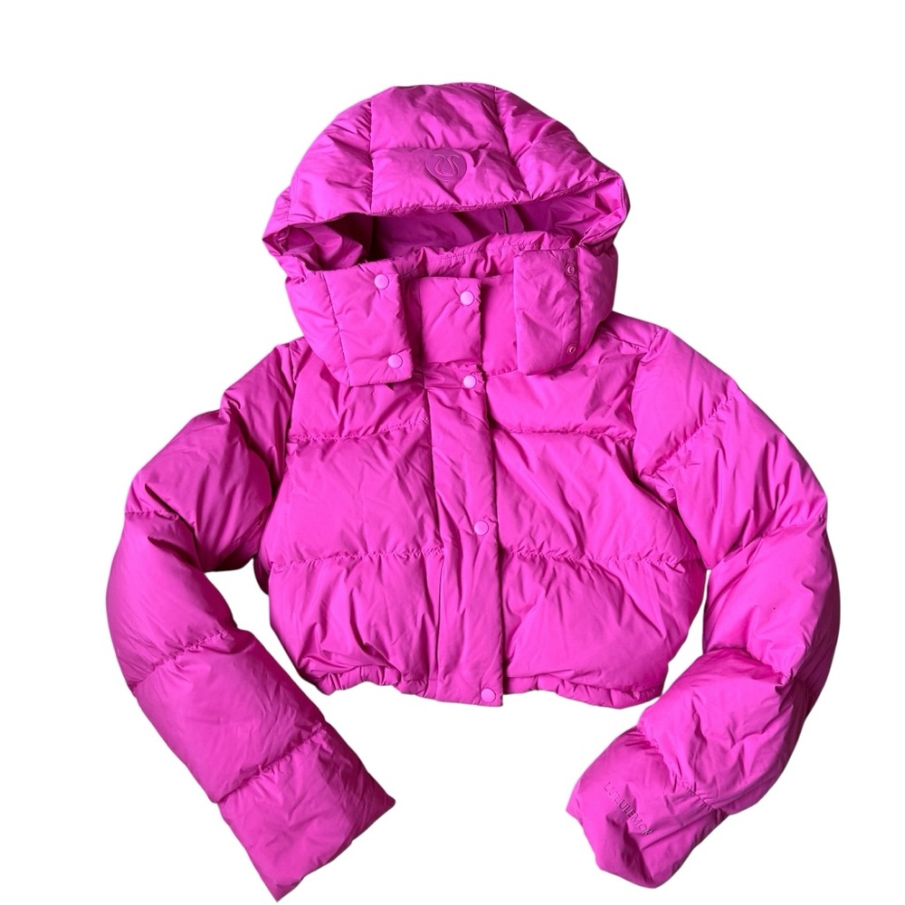 Lululemon Women
Wunder Puff Cropped Jacket Sonic Pink Sz 6